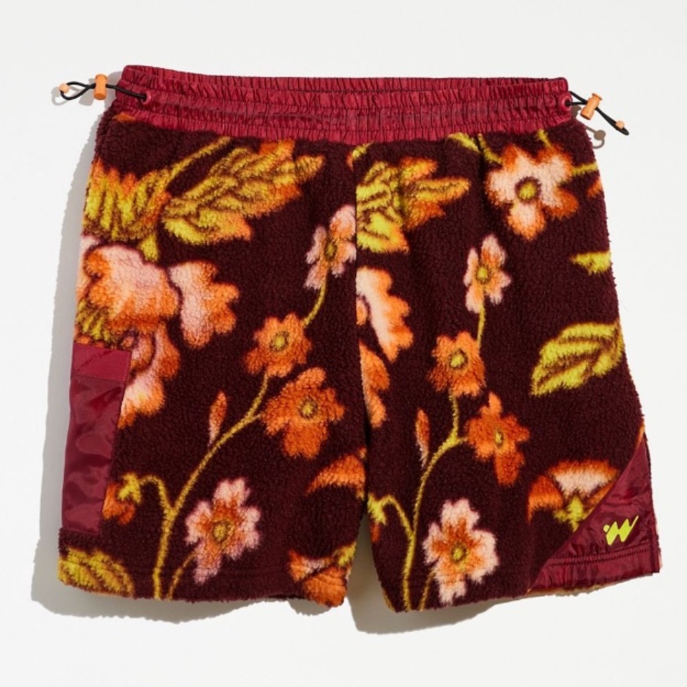 Rare Without Walls Patterned Fleece Towpath Short